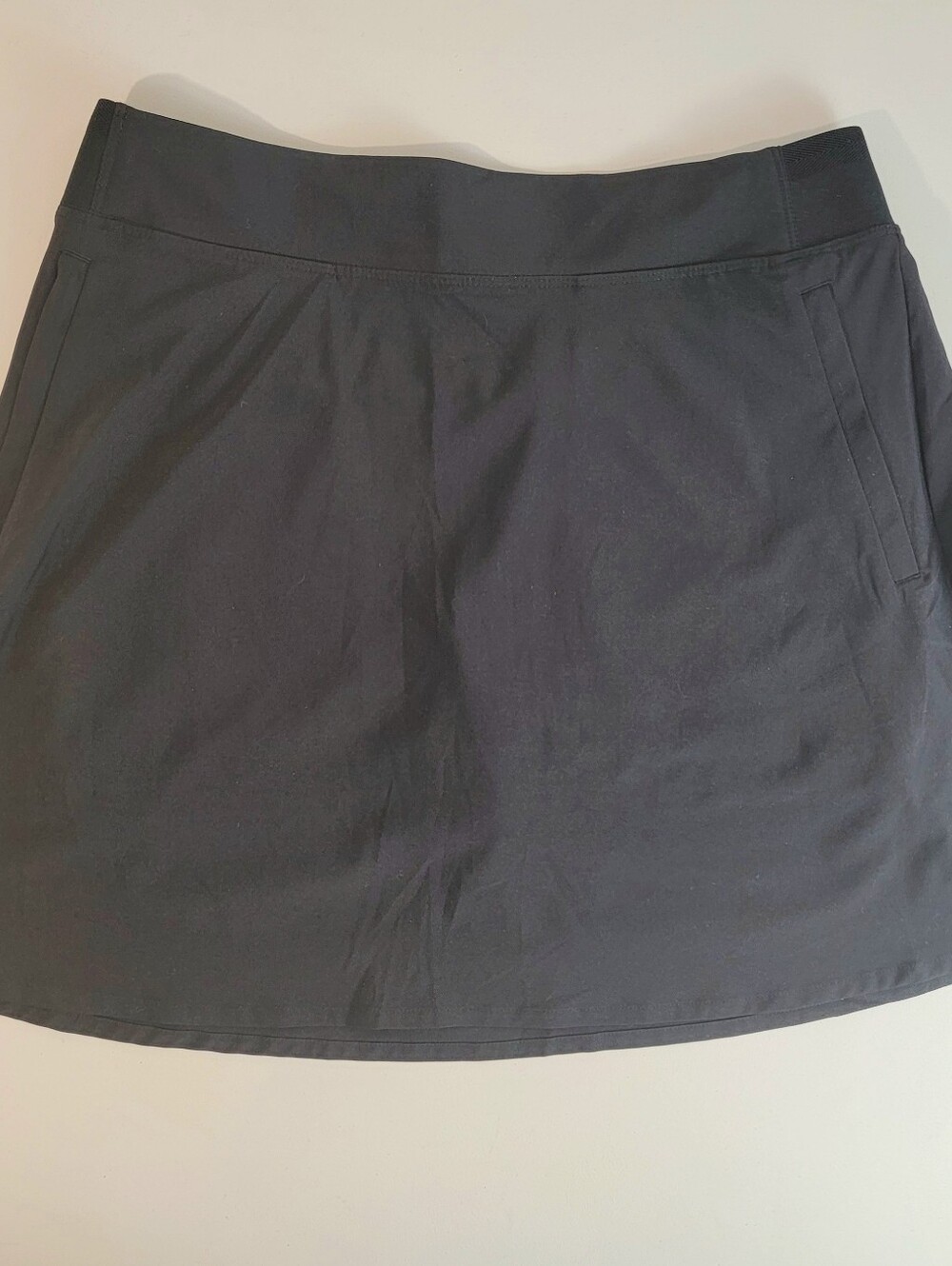 Athleta Brooklyn Heights High Rise Skort Black, Stretch Comfort Waist, Size 10